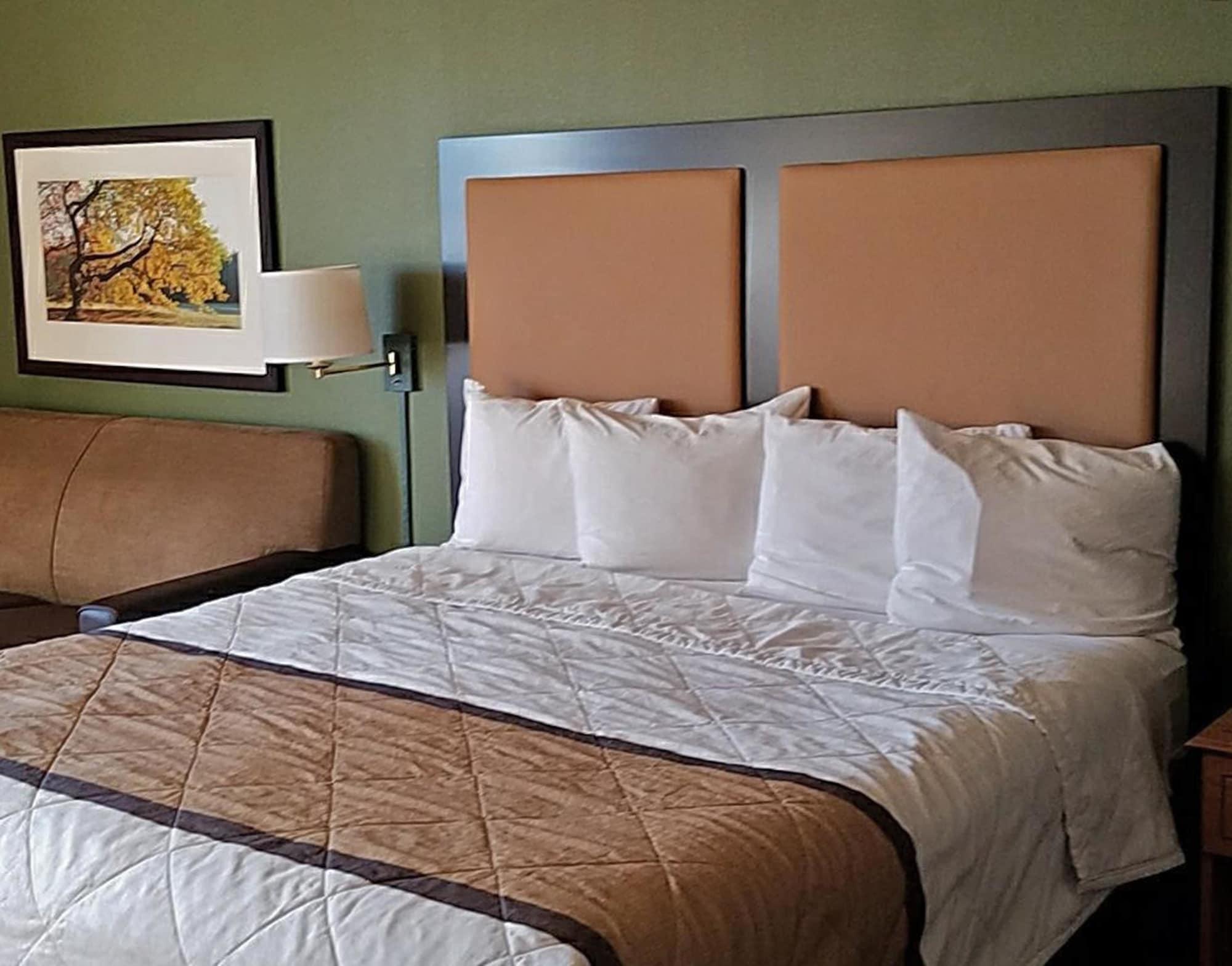 เอ็กซ์เทนด์ สเตย์ อเมริกา มิลวอคี บรูกฟิลด์ Hotel บรูคฟิลด์ ภายนอก รูปภาพ