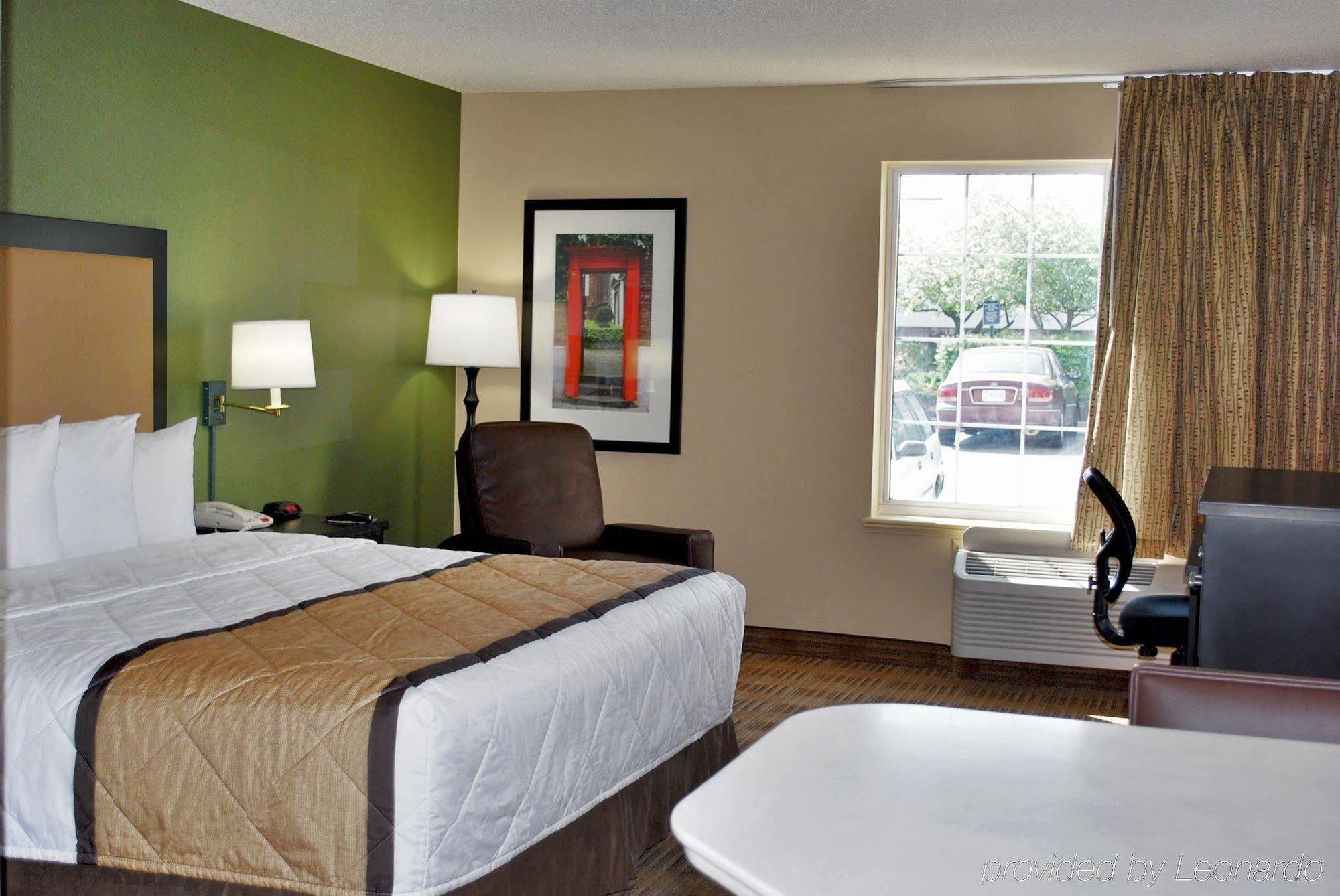 เอ็กซ์เทนด์ สเตย์ อเมริกา มิลวอคี บรูกฟิลด์ Hotel บรูคฟิลด์ ภายนอก รูปภาพ